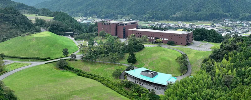 大塚製薬（株）徳島ワジキ工場（www.otsuka.co.jp の掲載画像）